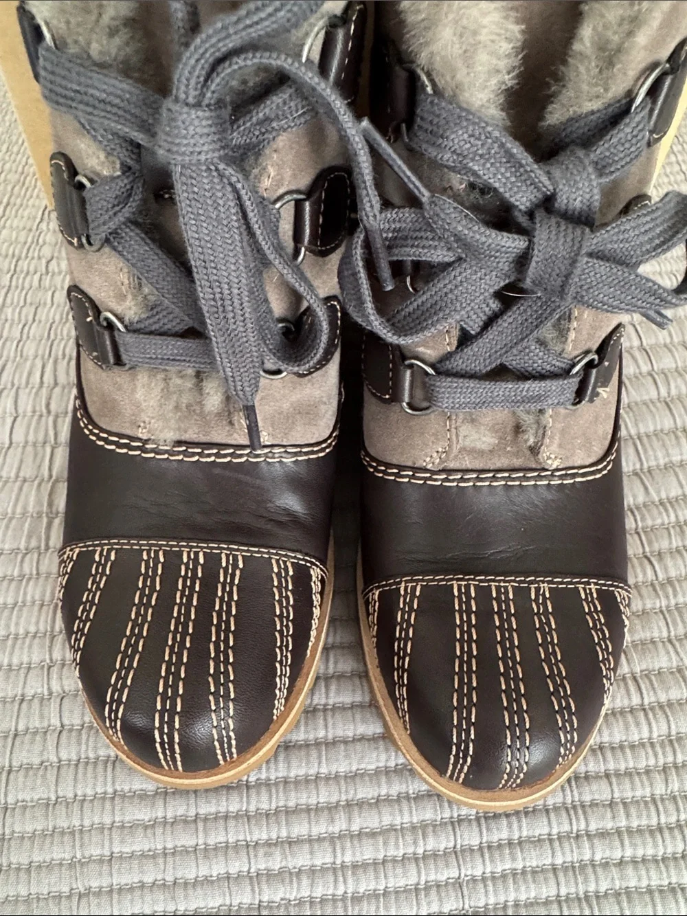 UGG women alasdair